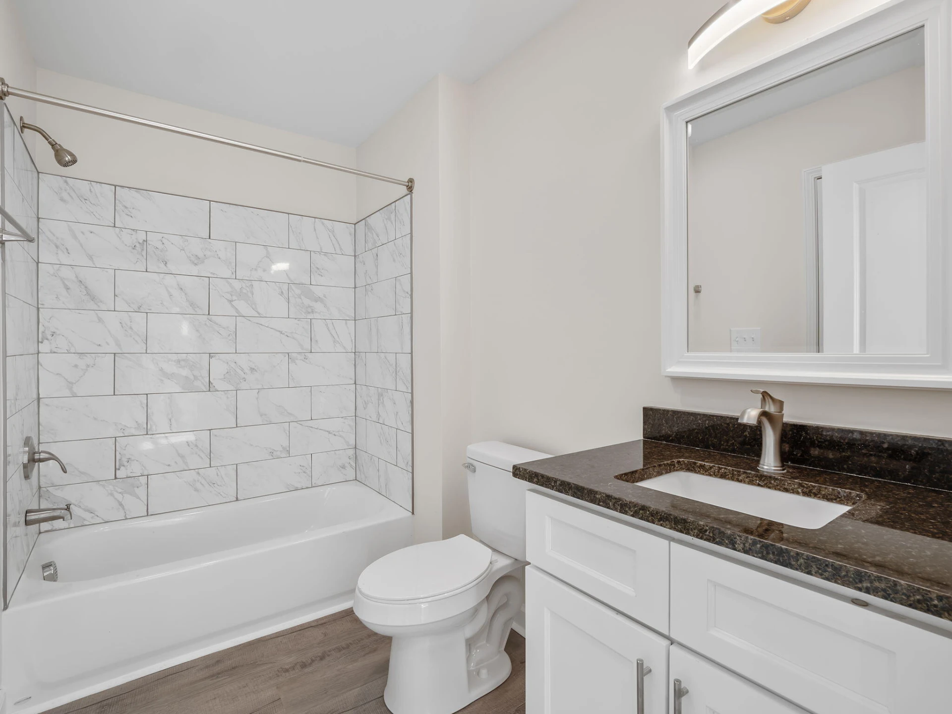 140 W Calhoun ST - Photo 43