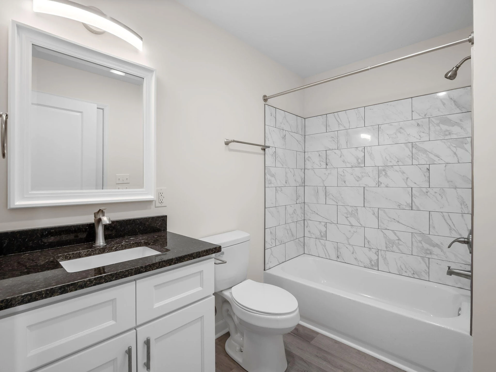 140 W Calhoun ST - Photo 46