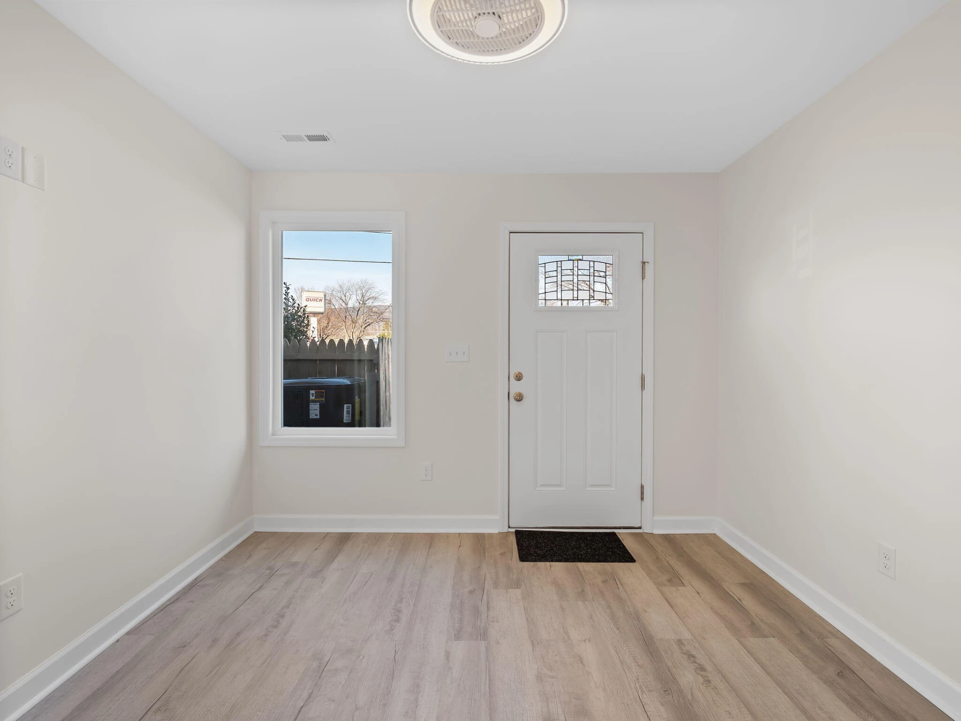 140 W Calhoun ST - Photo 47
