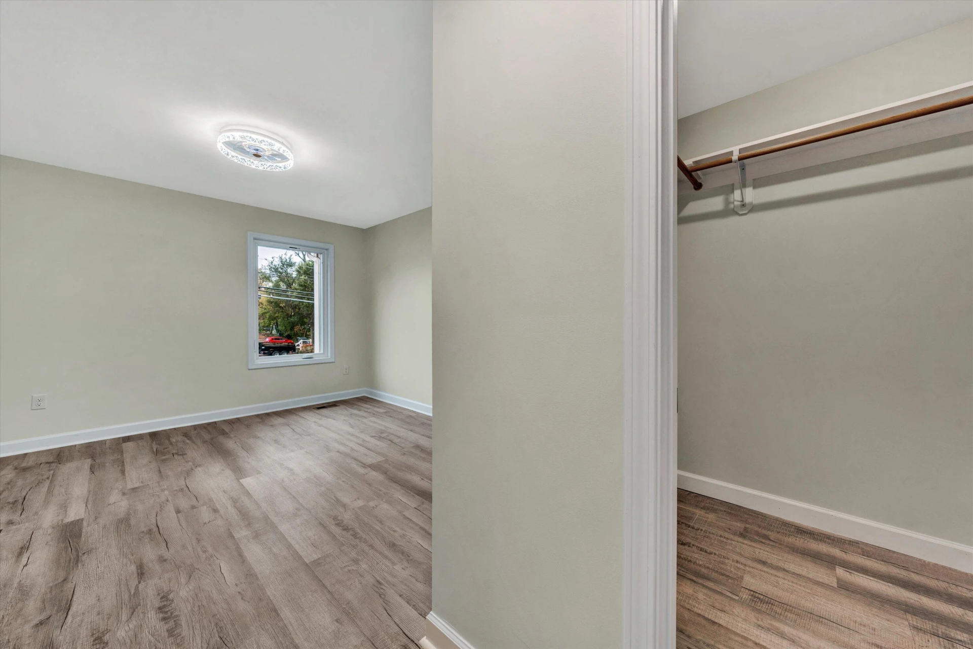 132 W Calhoun ST - Photo 25