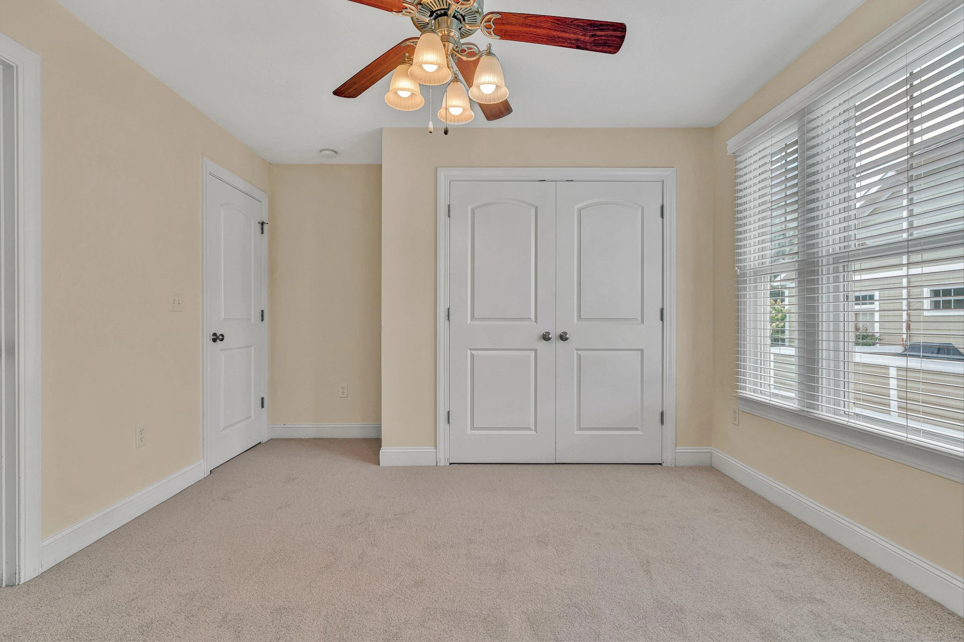 4941 Towne DR - Photo 34