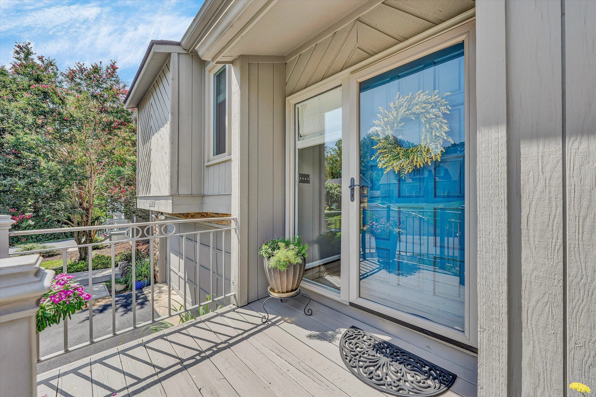 2523 Hollowdale DR - Photo 8
