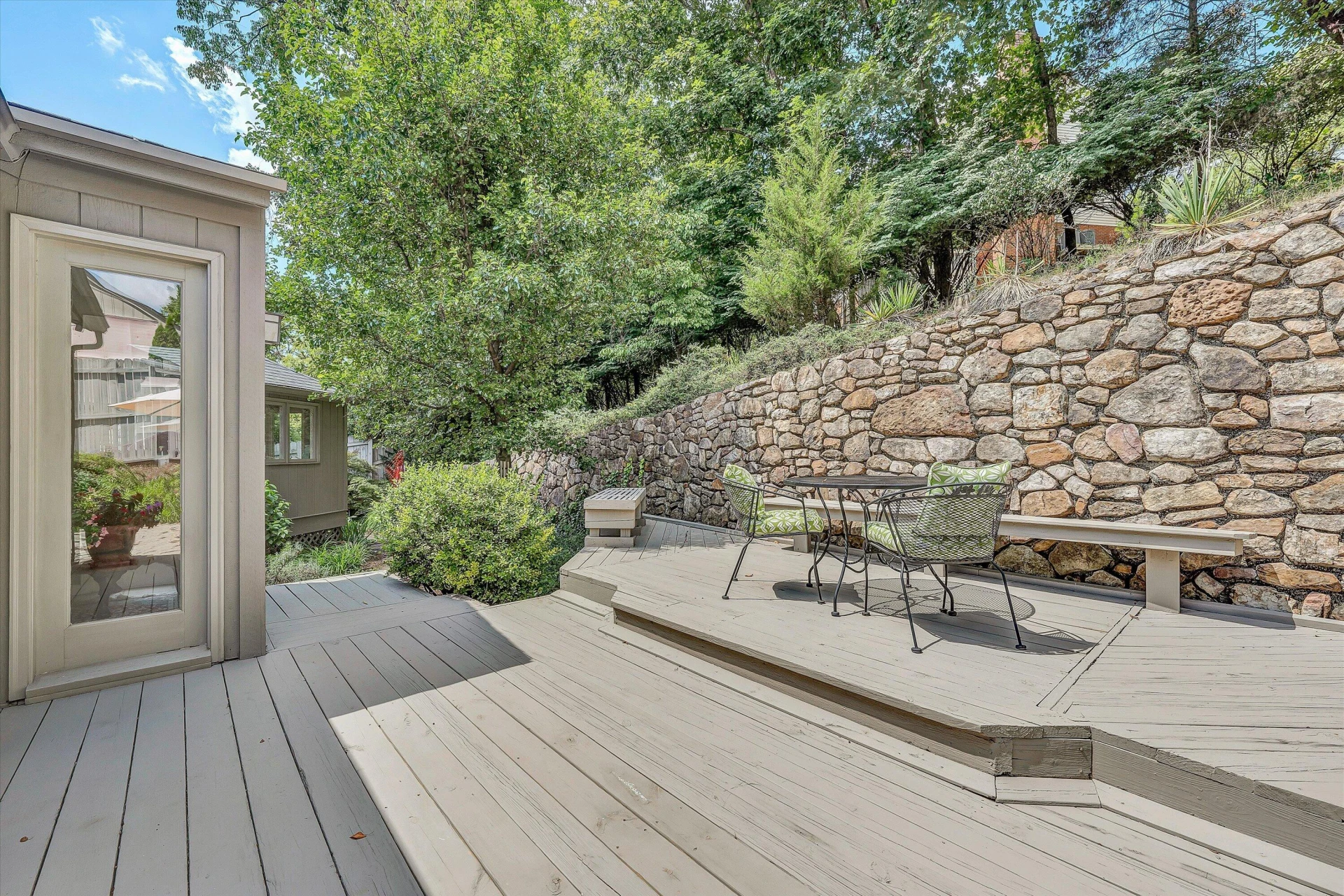 2523 Hollowdale DR - Photo 24