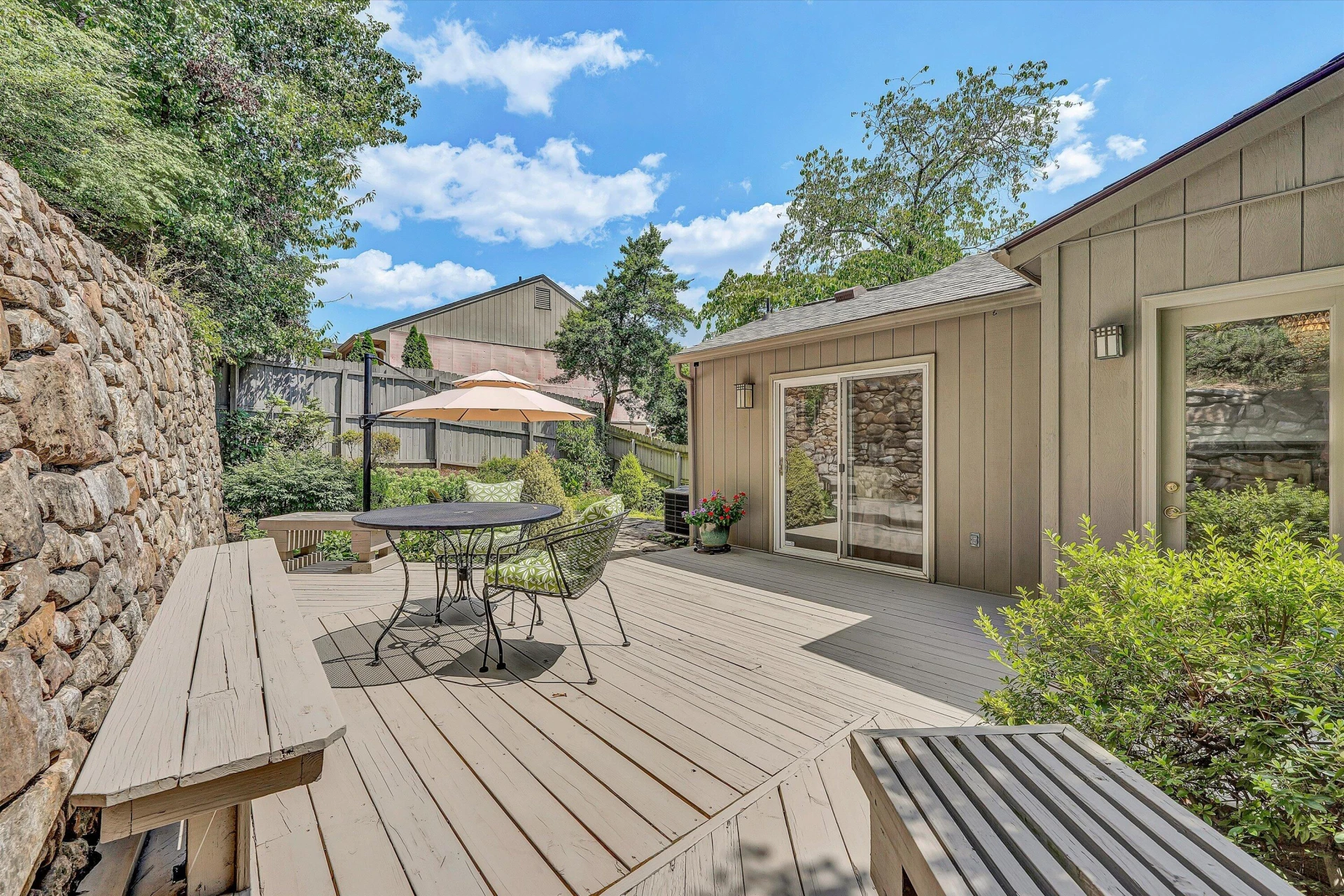 2523 Hollowdale DR - Photo 26