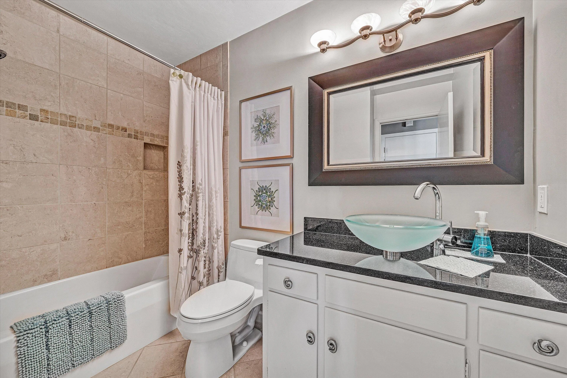 2523 Hollowdale DR - Photo 30