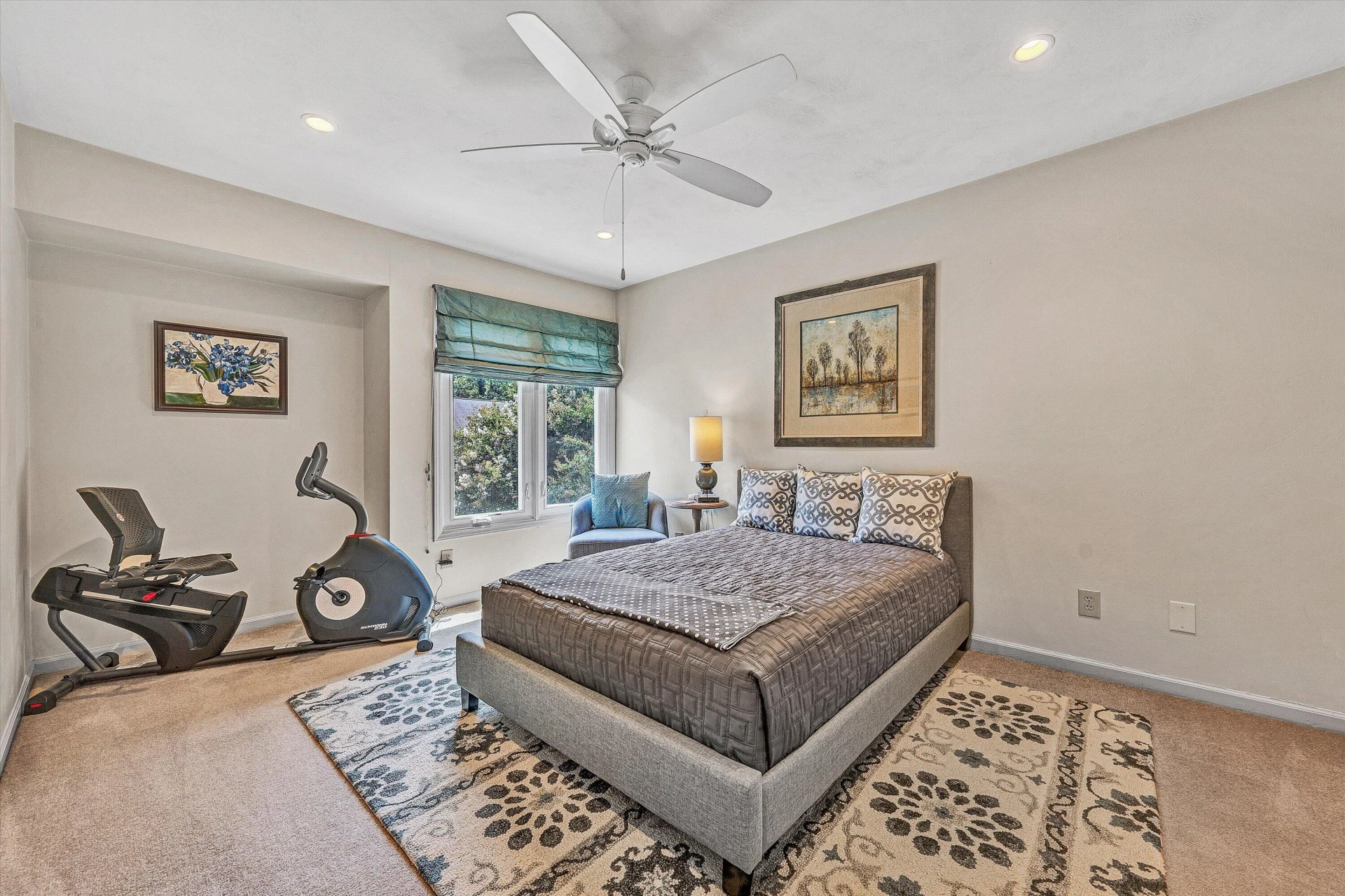 2523 Hollowdale DR - Photo 32