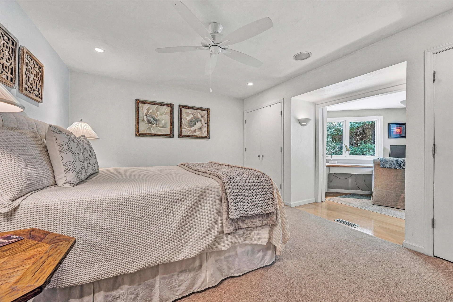 2523 Hollowdale DR - Photo 33