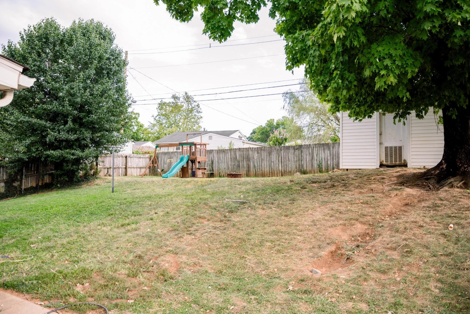 1442 Antrim ST - Photo 17
