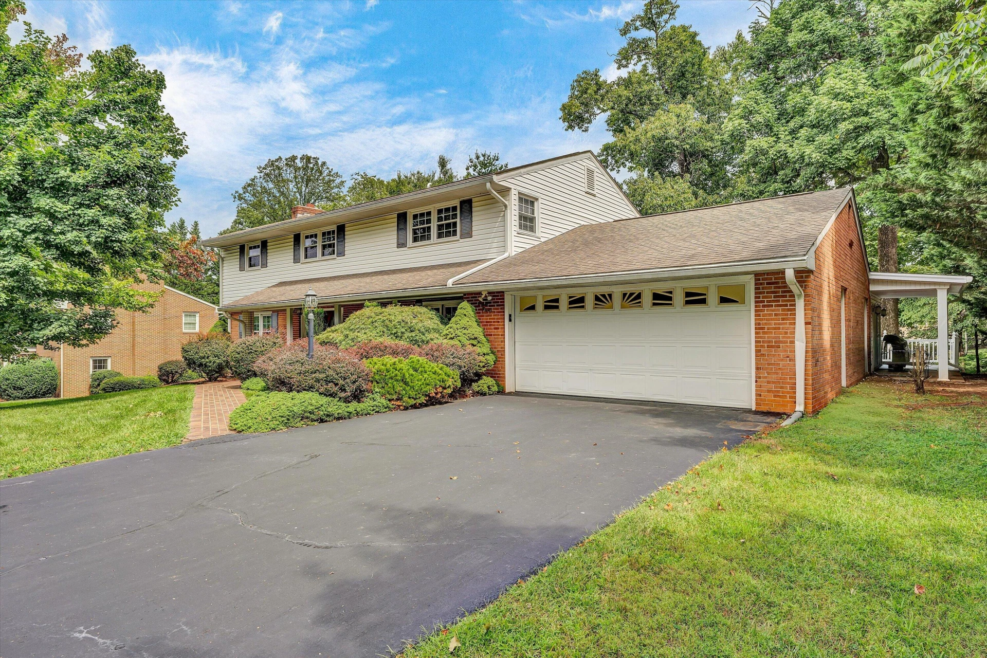 1120 Chestnut Mountain DR - Photo 4