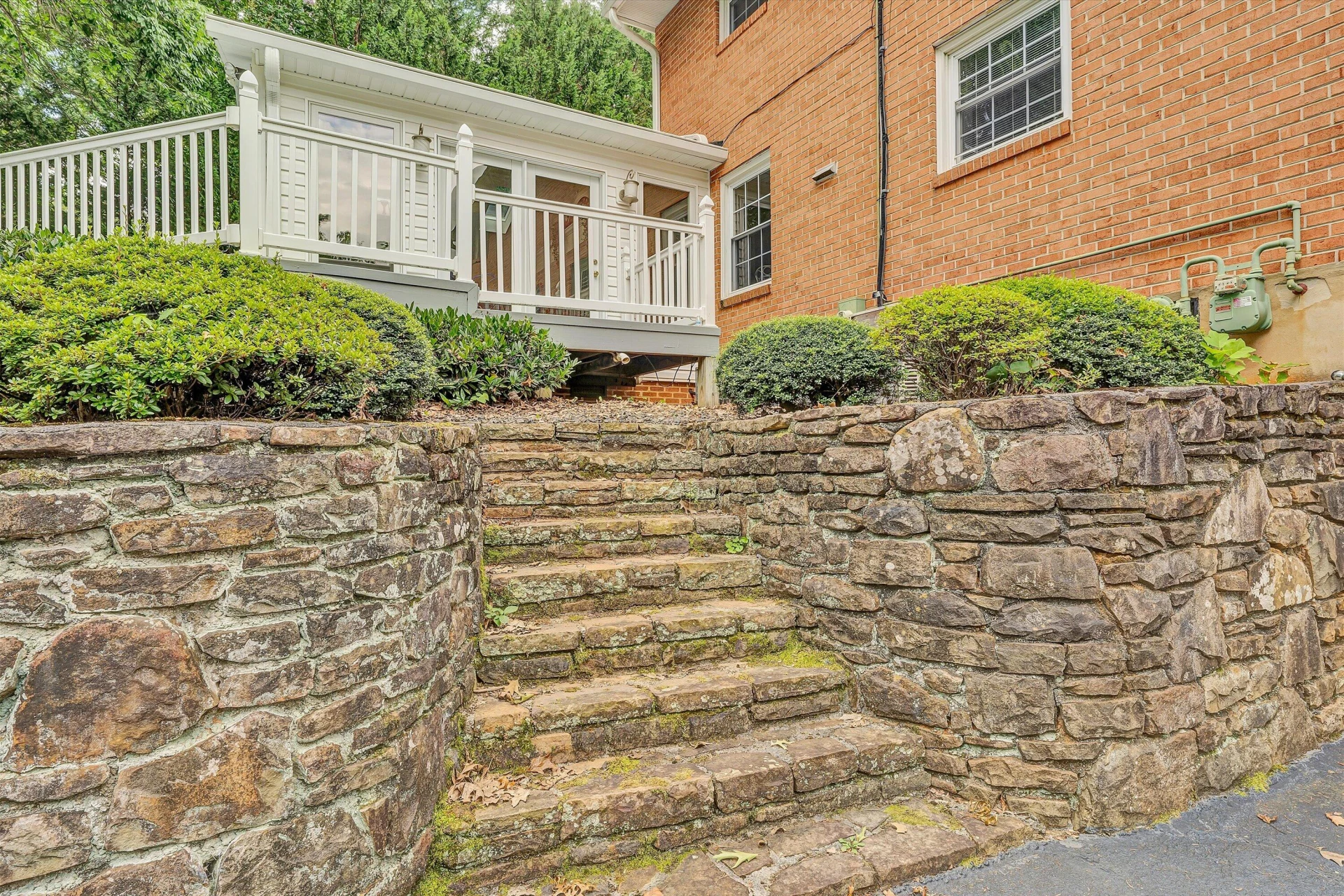 1120 Chestnut Mountain DR - Photo 64
