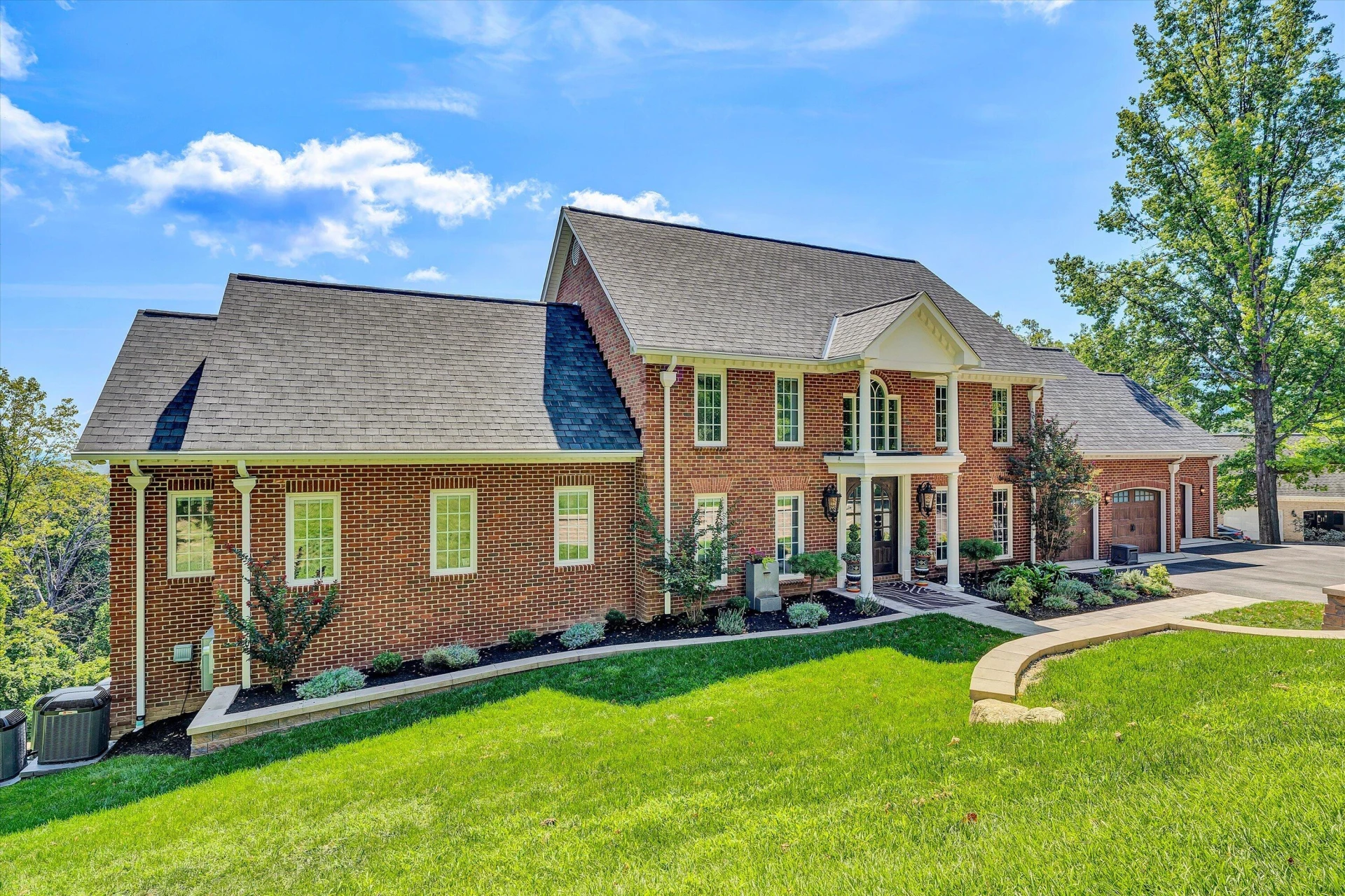 8123 Vista Forest DR - Photo 2