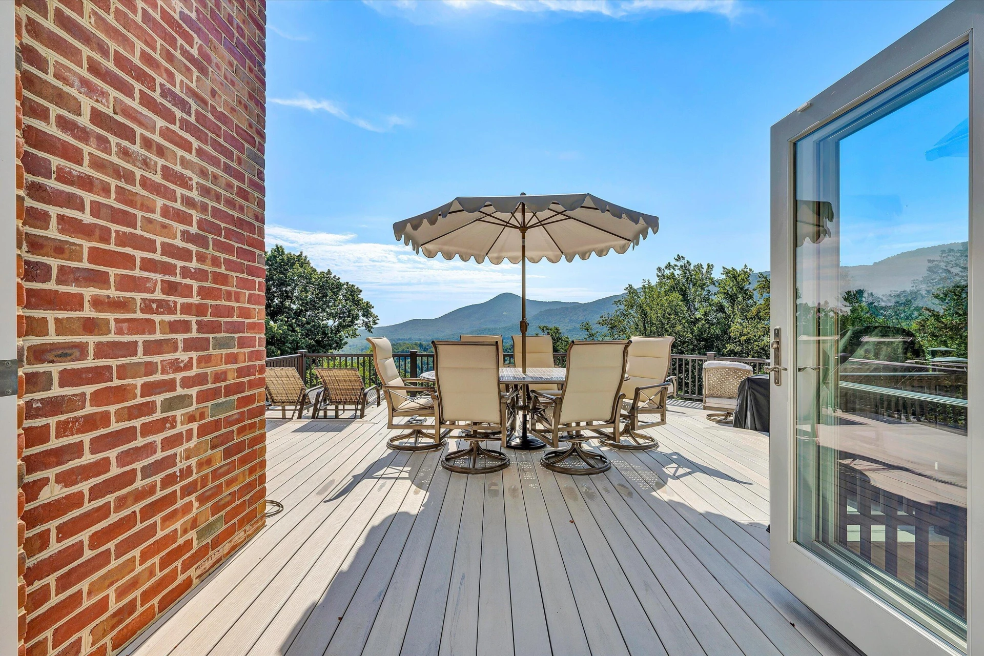 8123 Vista Forest DR - Photo 33