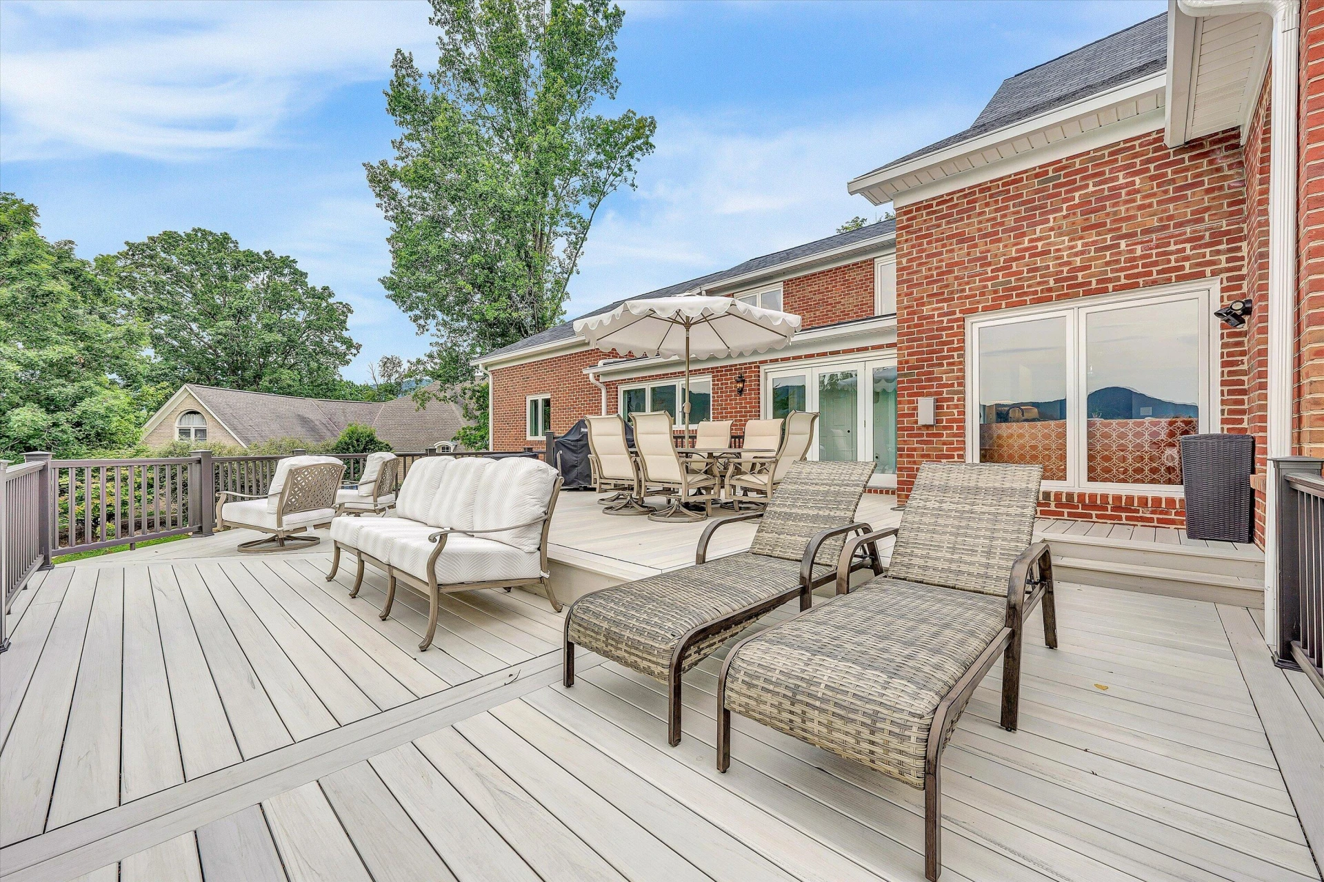 8123 Vista Forest DR - Photo 35