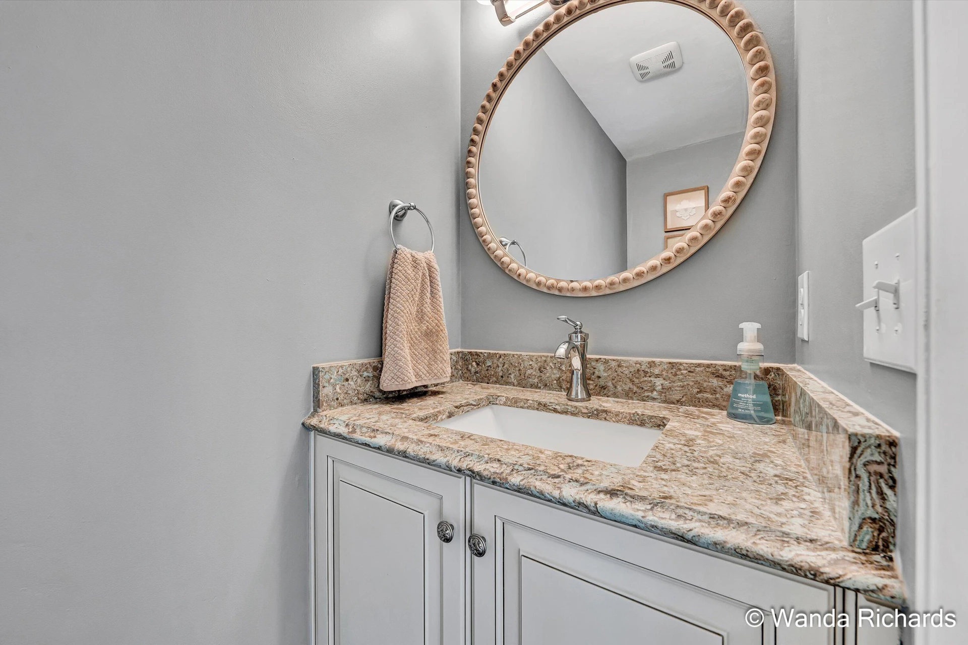 8123 Vista Forest DR - Photo 55