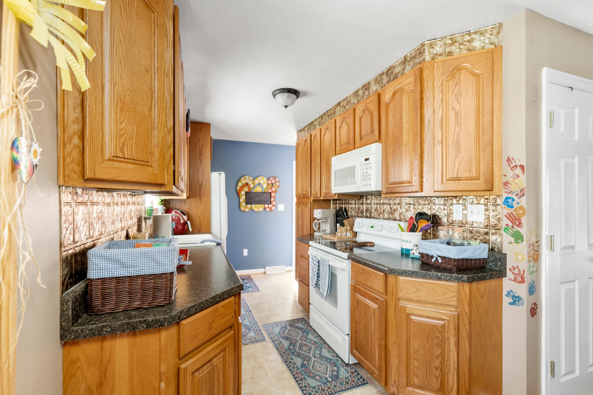 2628 Green Ridge CIR - Photo 4