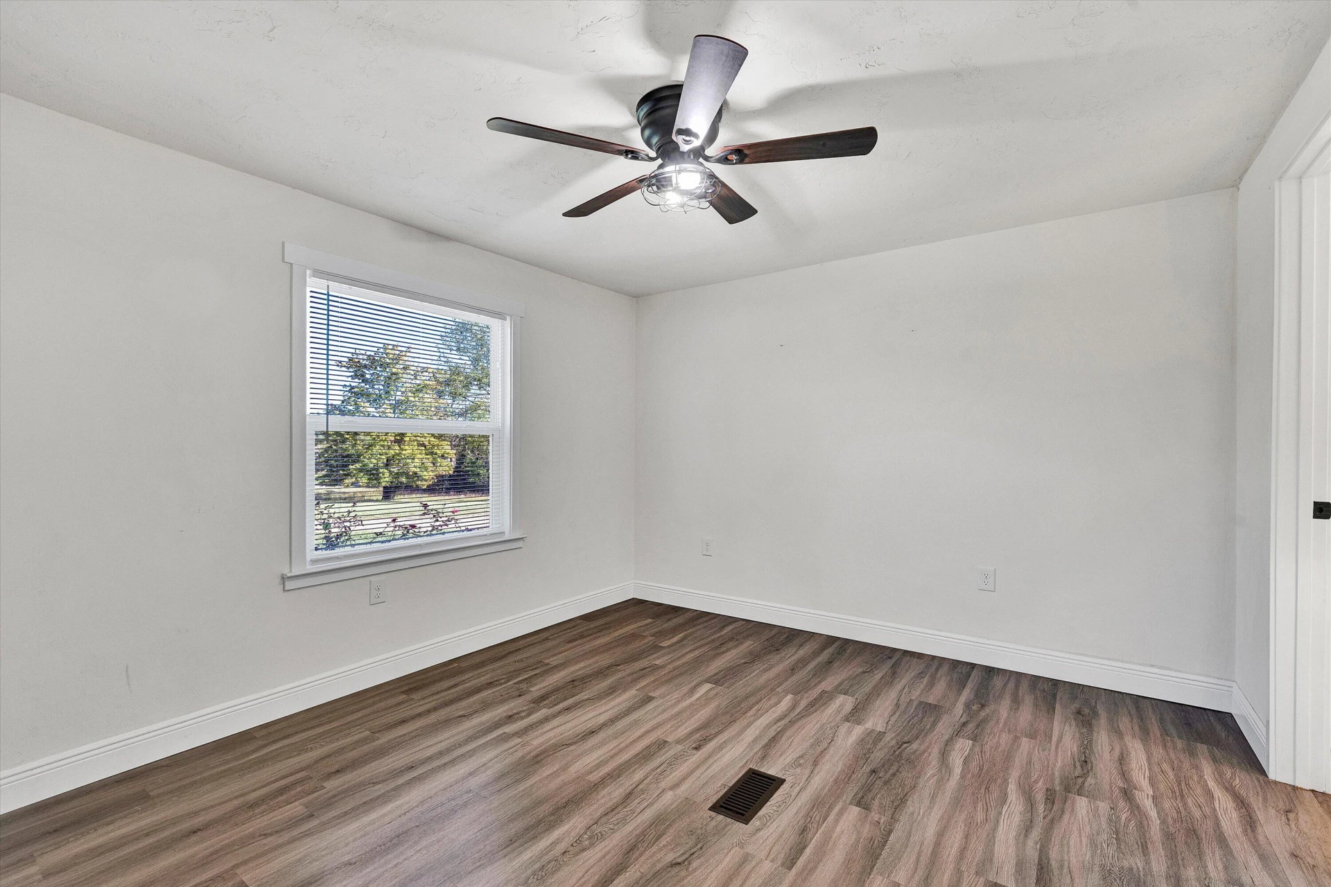 36 Nutmeg LN - Photo 16