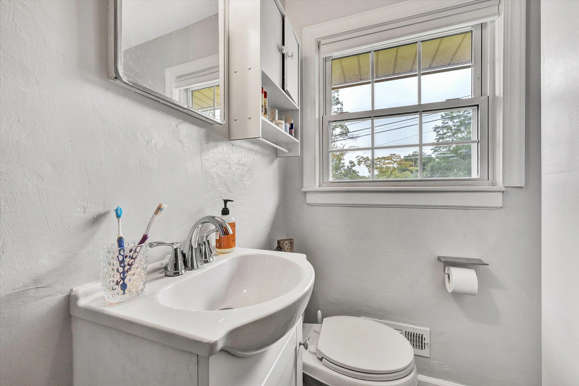 3604 Manassas DR - Photo 14