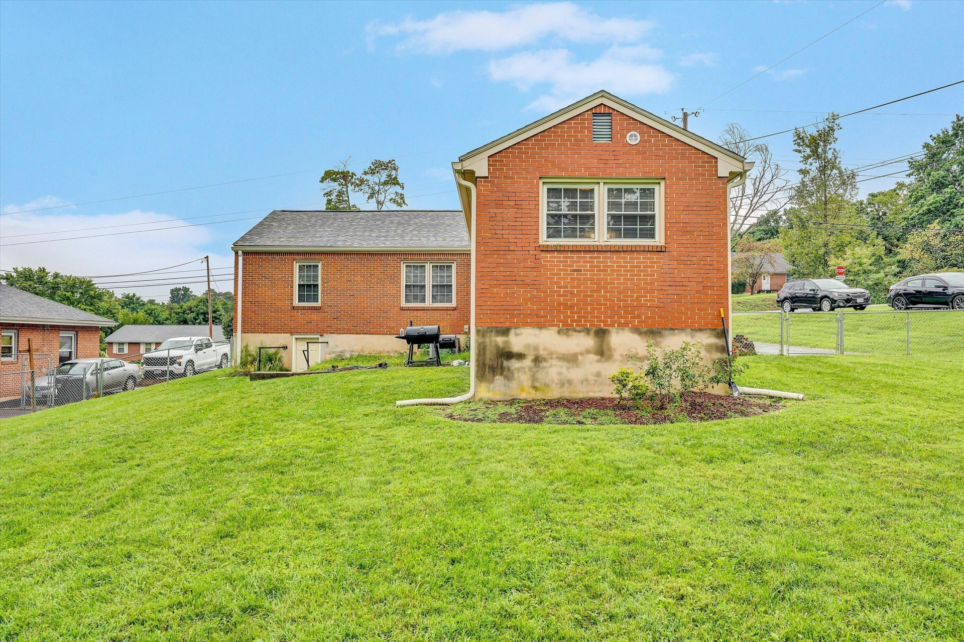 3604 Manassas DR - Photo 26