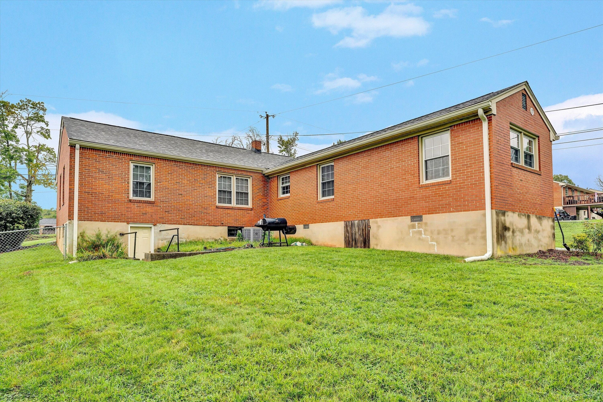 3604 Manassas DR - Photo 28