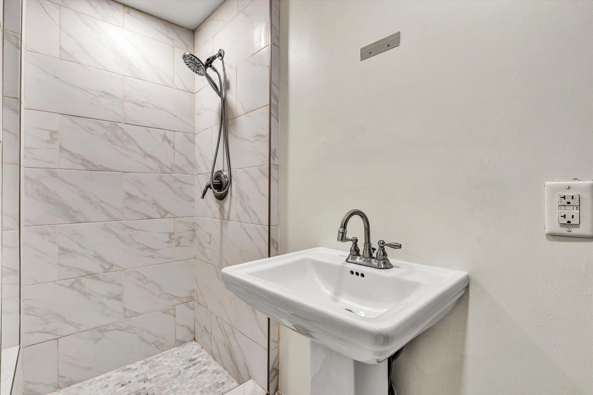 2018 Westover AVE SW - Photo 23
