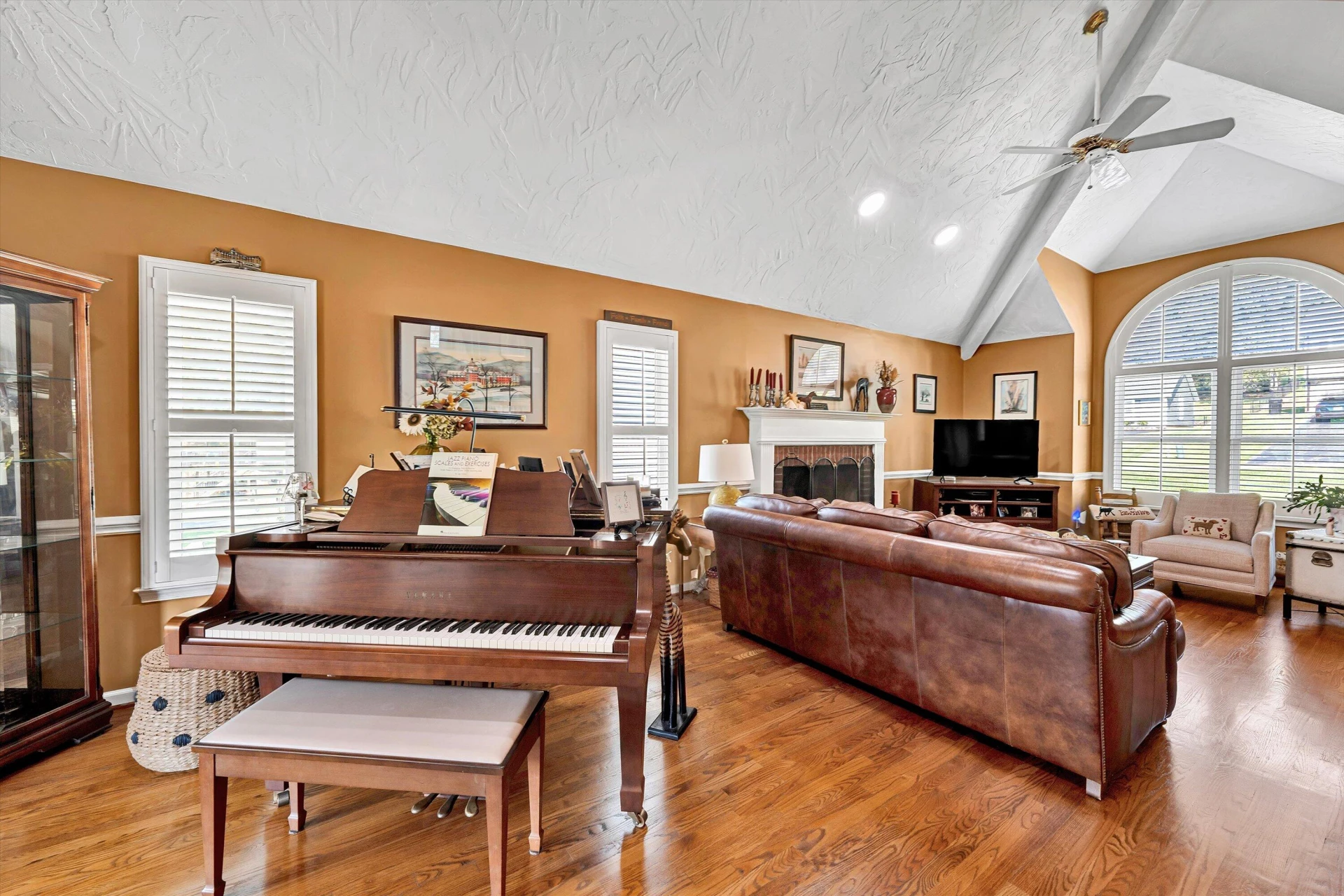 3604 Preakness CT - Photo 16