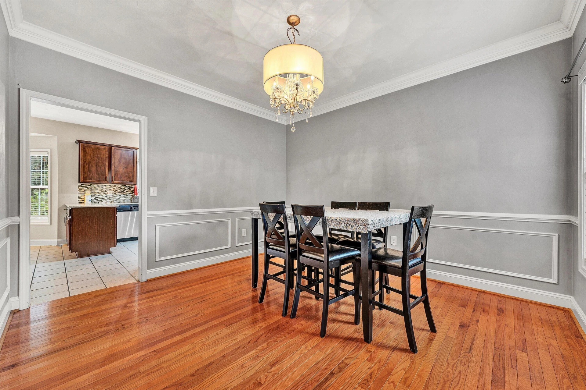 6088 Roselawn RD - Photo 8