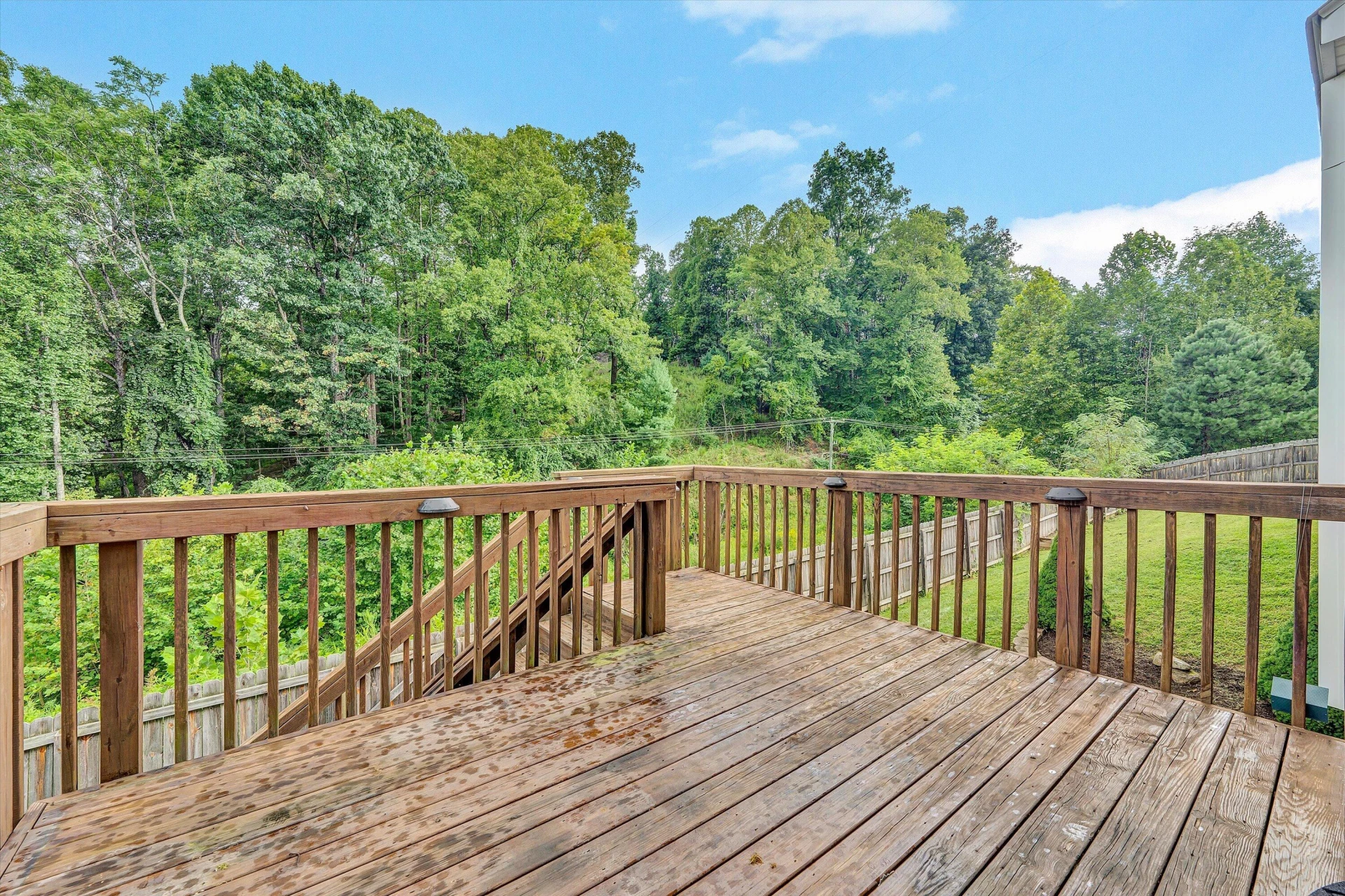 6088 Roselawn RD - Photo 20