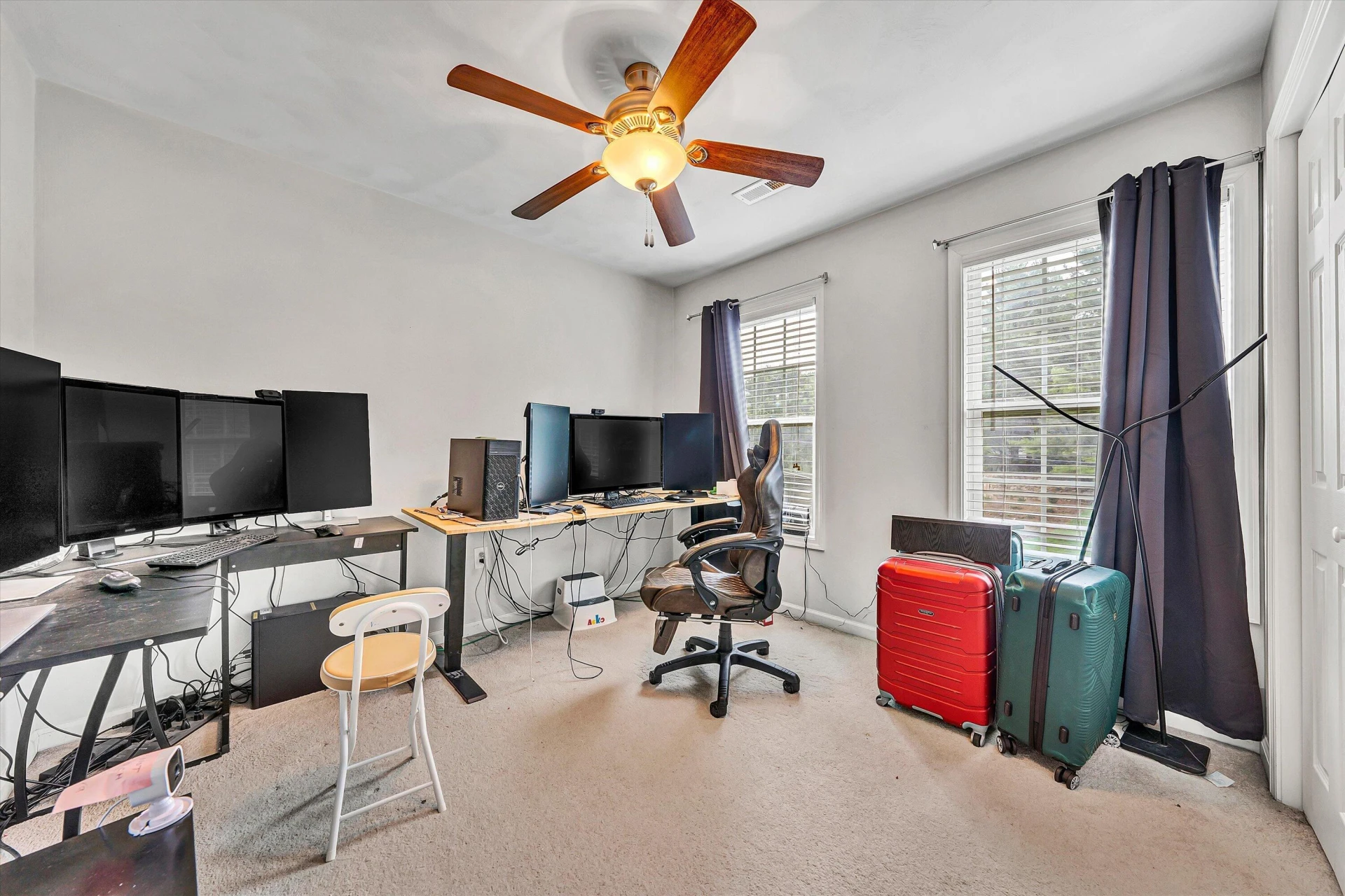 6088 Roselawn RD - Photo 31