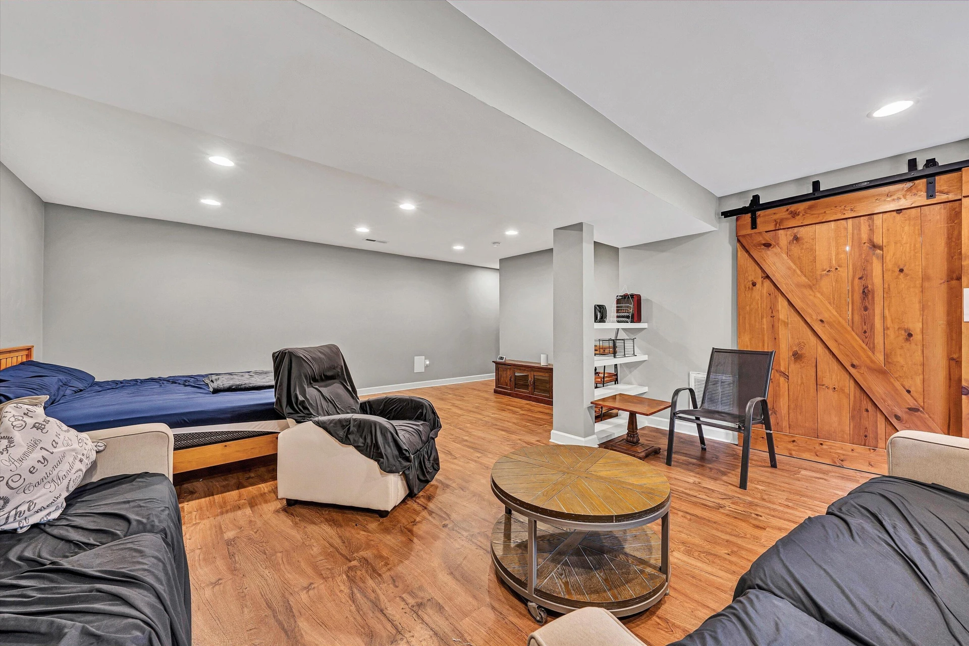 6088 Roselawn RD - Photo 37