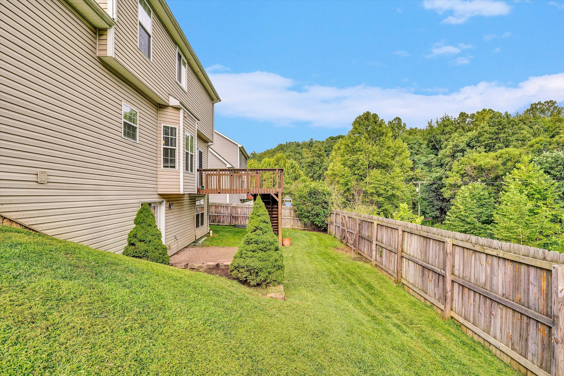 6088 Roselawn RD - Photo 43