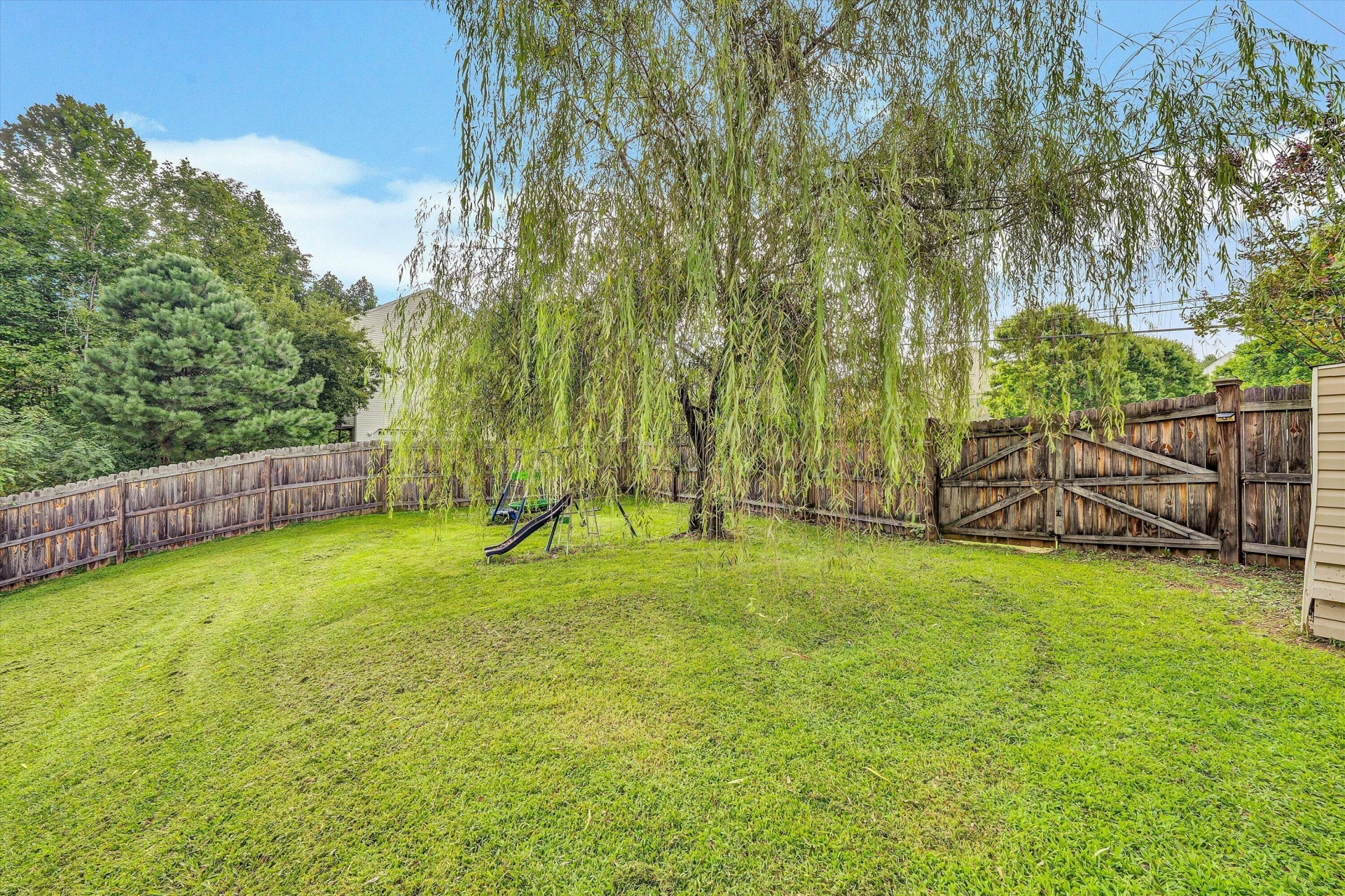 6088 Roselawn RD - Photo 44