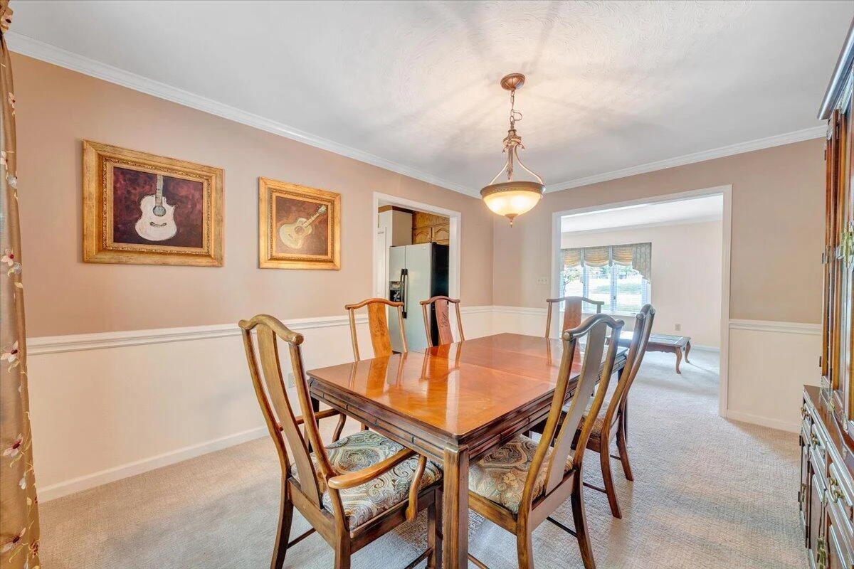 313 Carriage LN - Photo 17