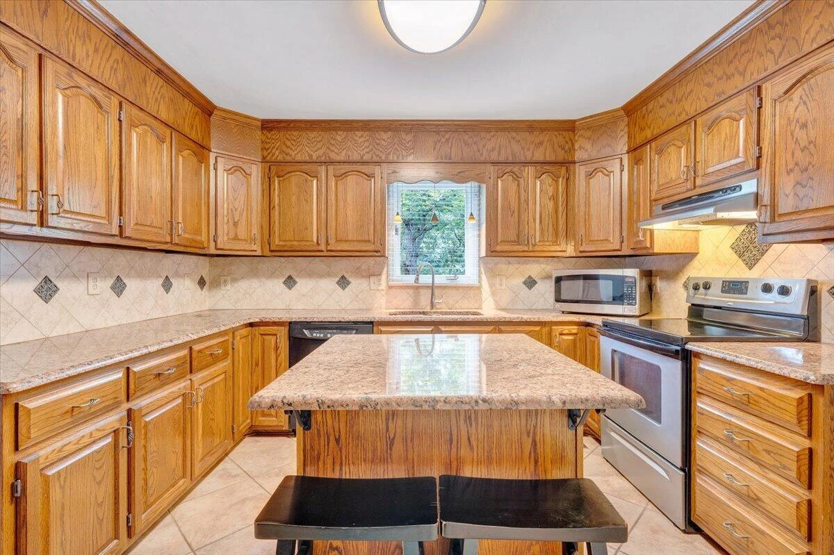313 Carriage LN - Photo 19