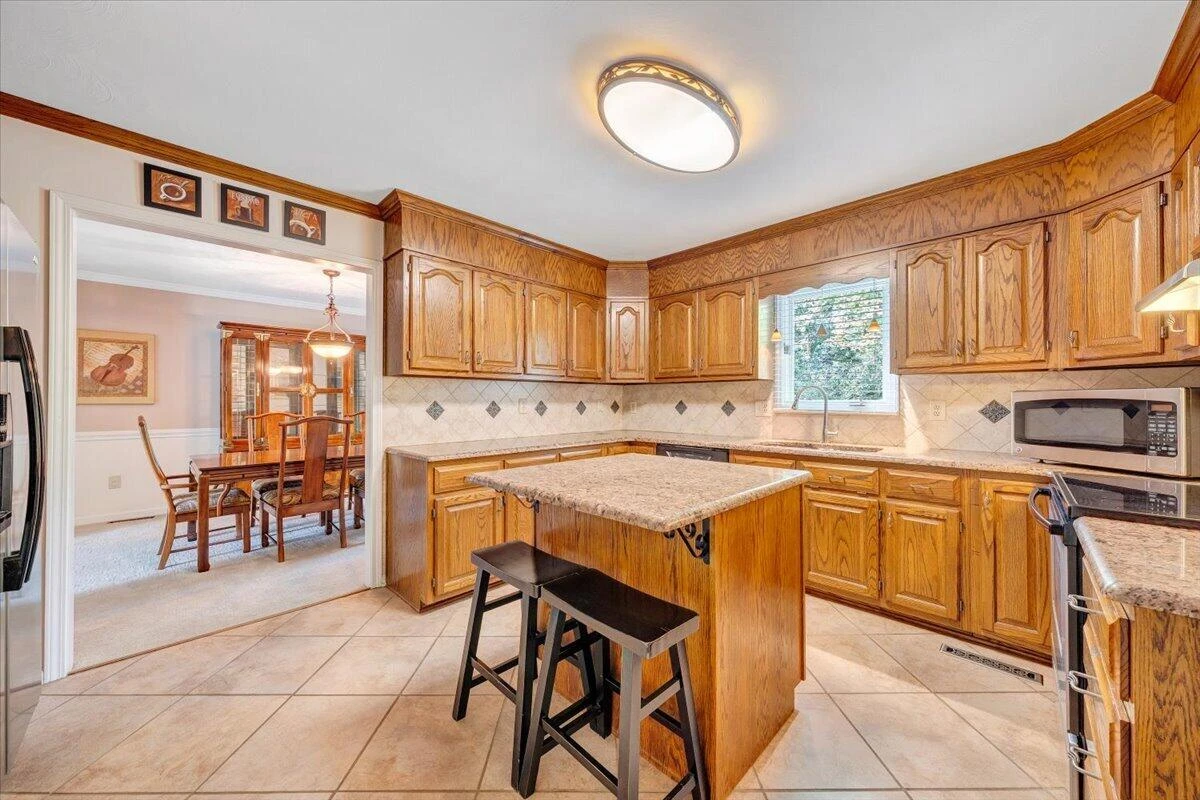 313 Carriage LN - Photo 20