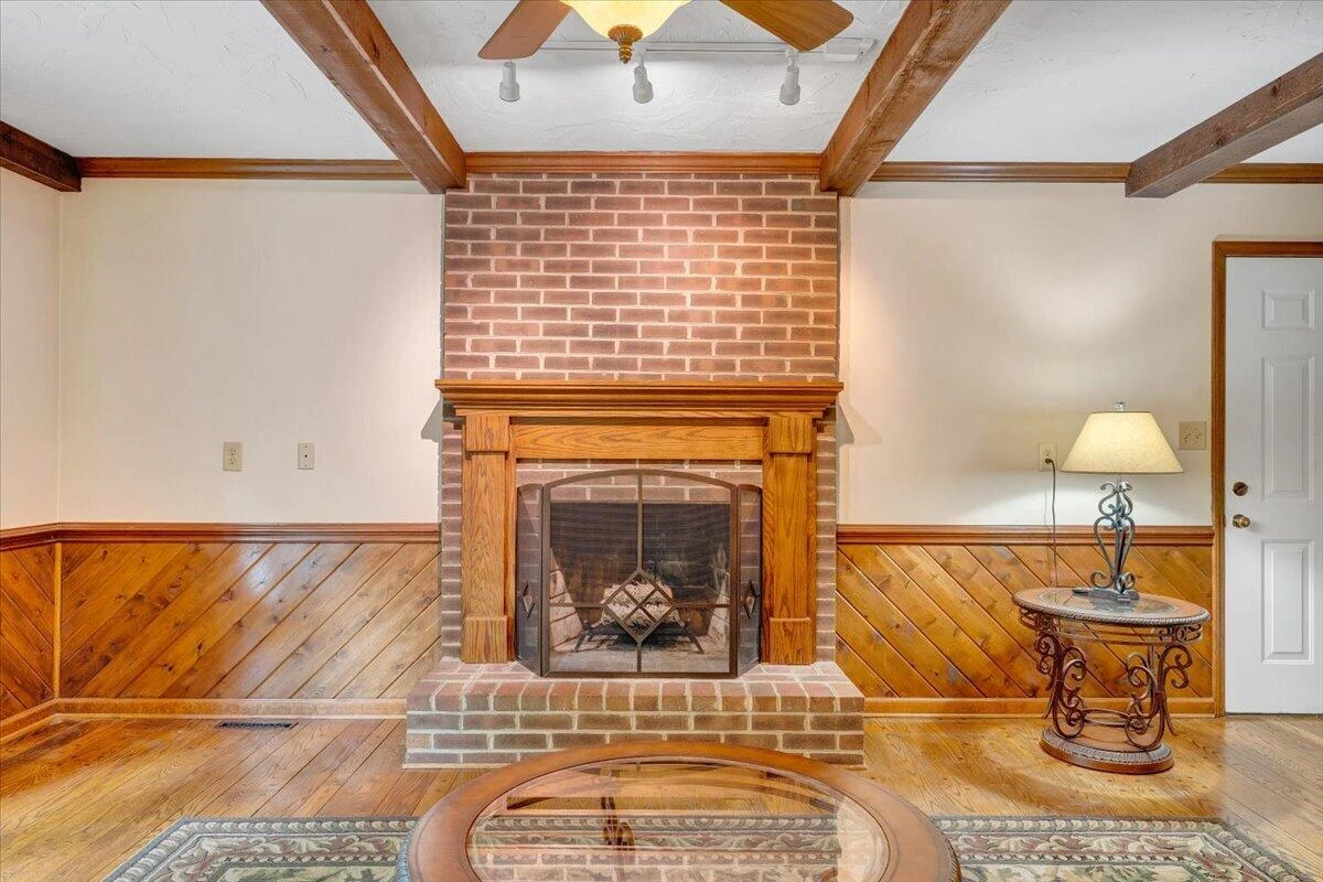 313 Carriage LN - Photo 28
