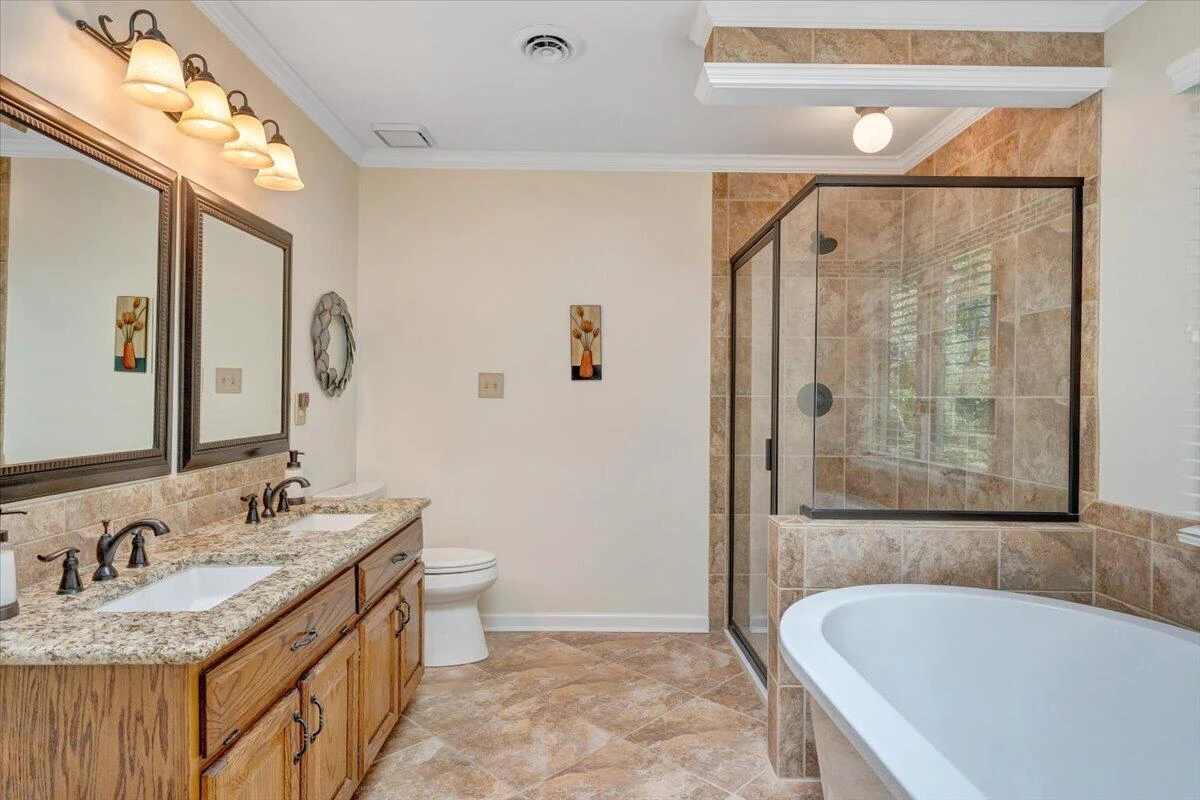 313 Carriage LN - Photo 36