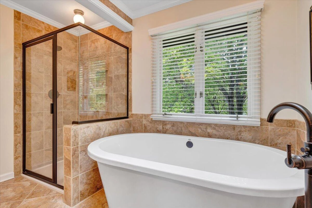 313 Carriage LN - Photo 38