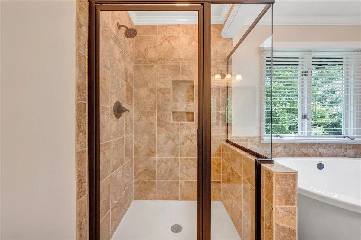 313 Carriage LN - Photo 39