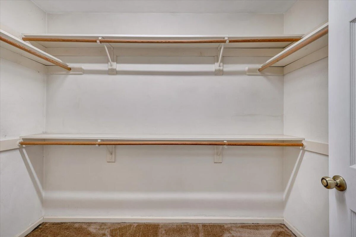 313 Carriage LN - Photo 41