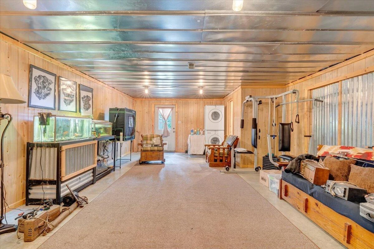313 Carriage LN - Photo 56