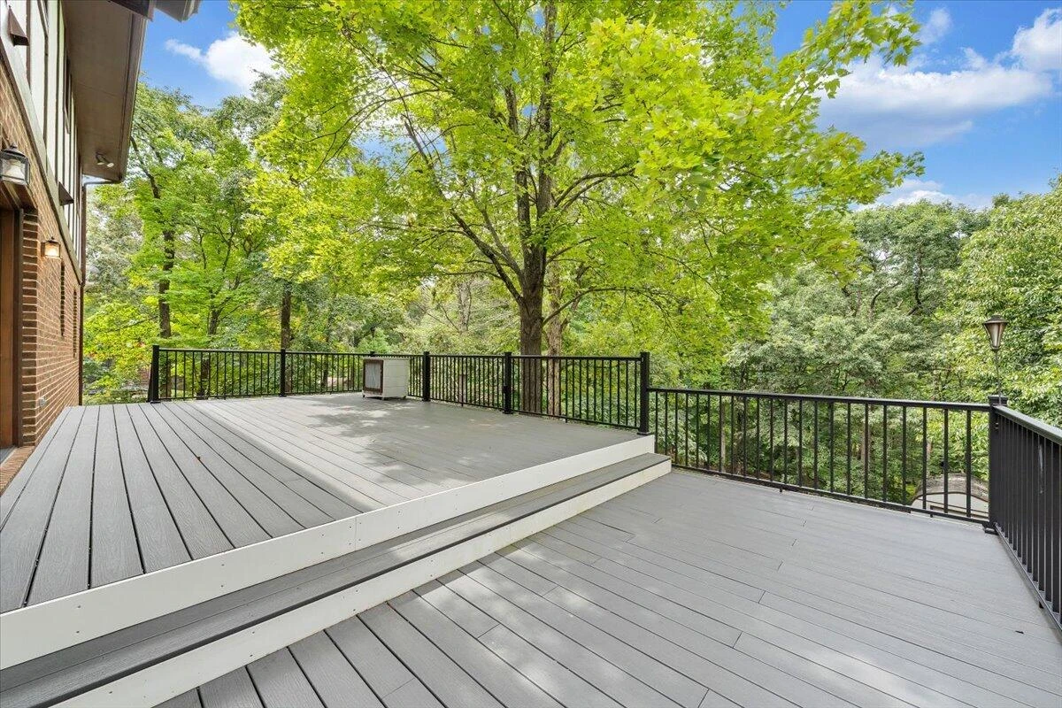 313 Carriage LN - Photo 64