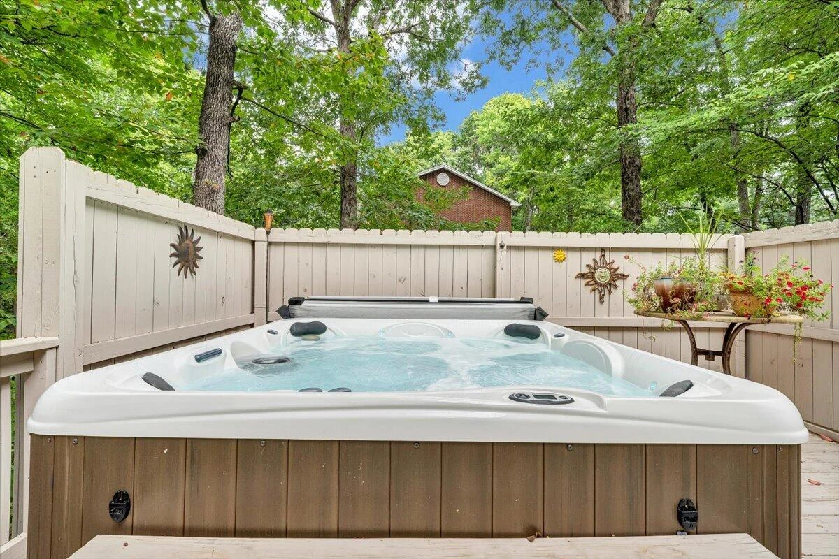313 Carriage LN - Photo 69