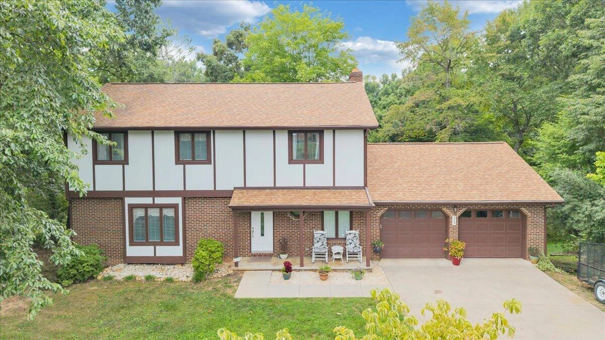 313 Carriage LN - Photo 77
