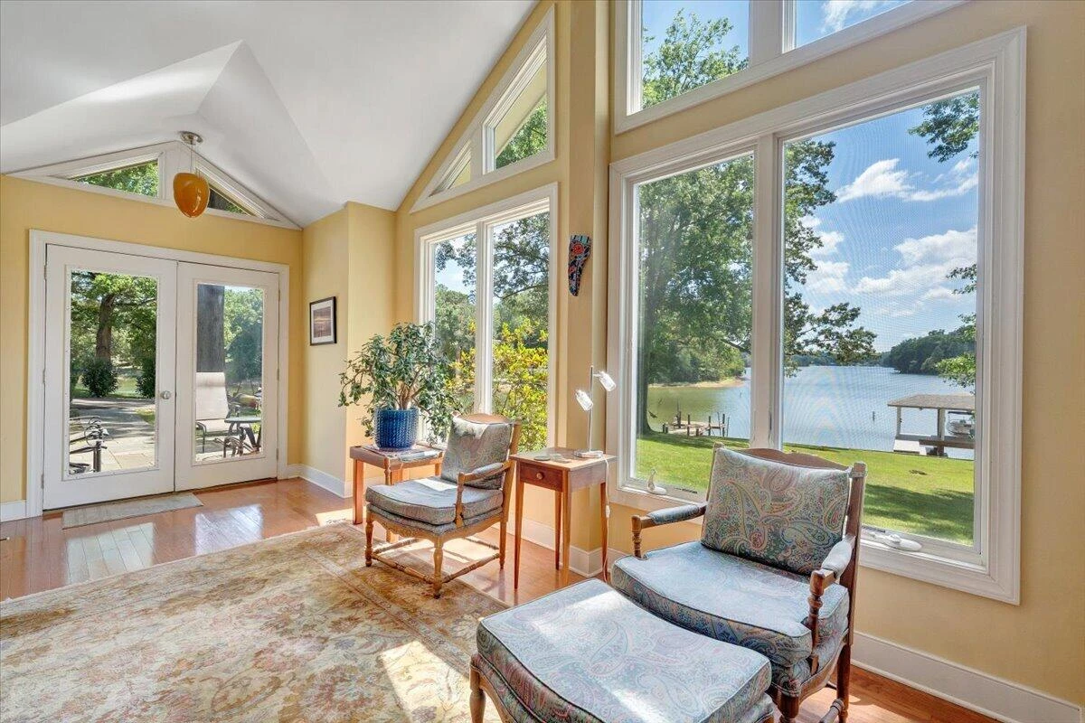 139 Clement DR - Photo 7