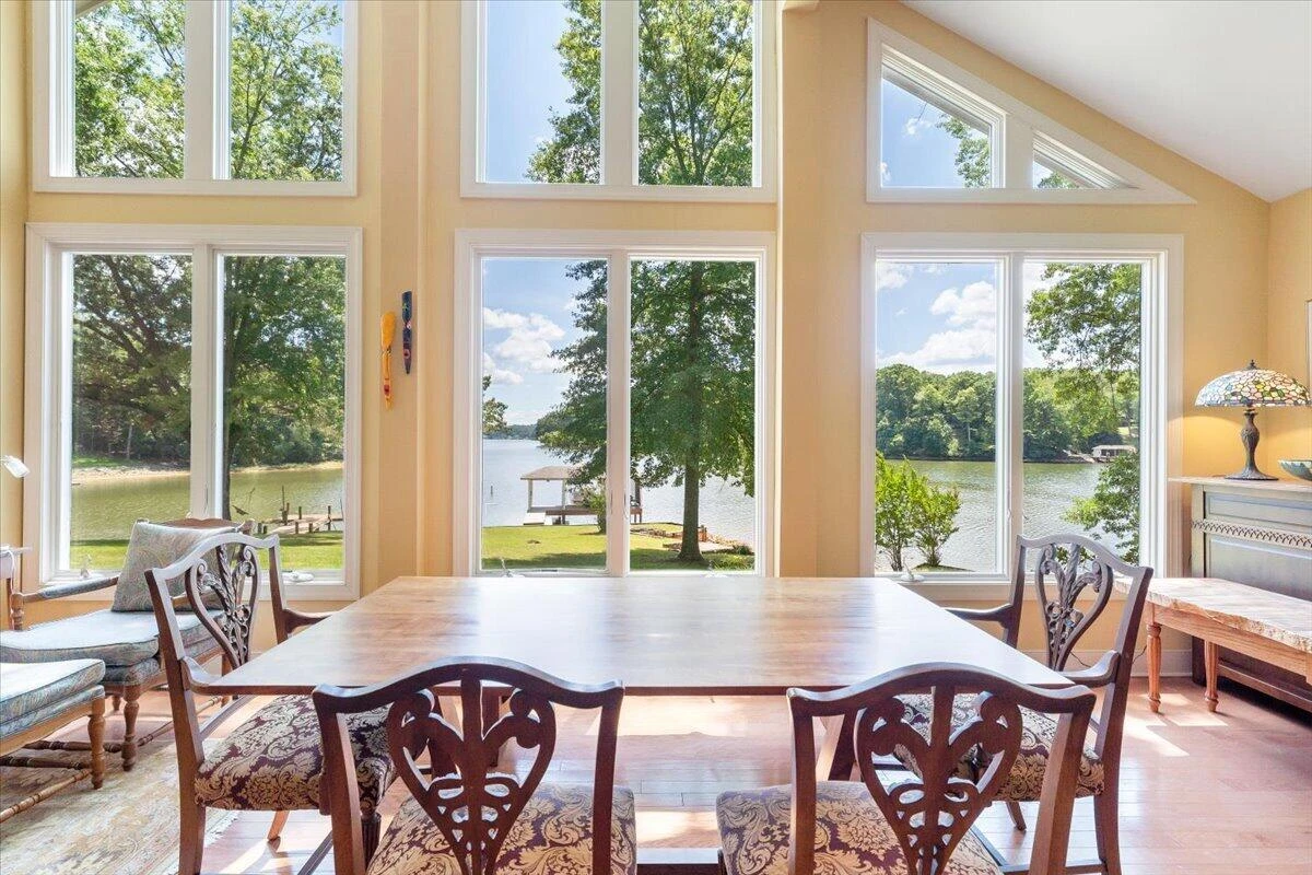 139 Clement DR - Photo 9