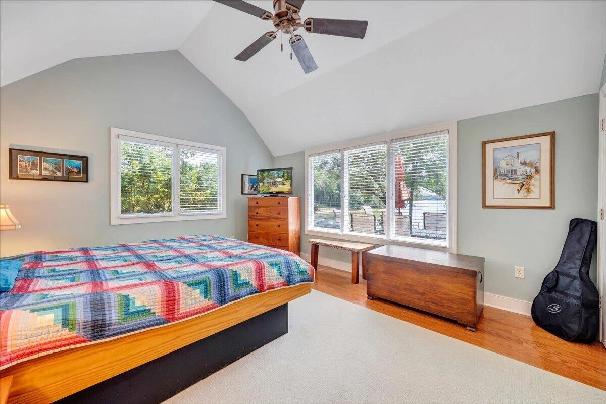 139 Clement DR - Photo 13
