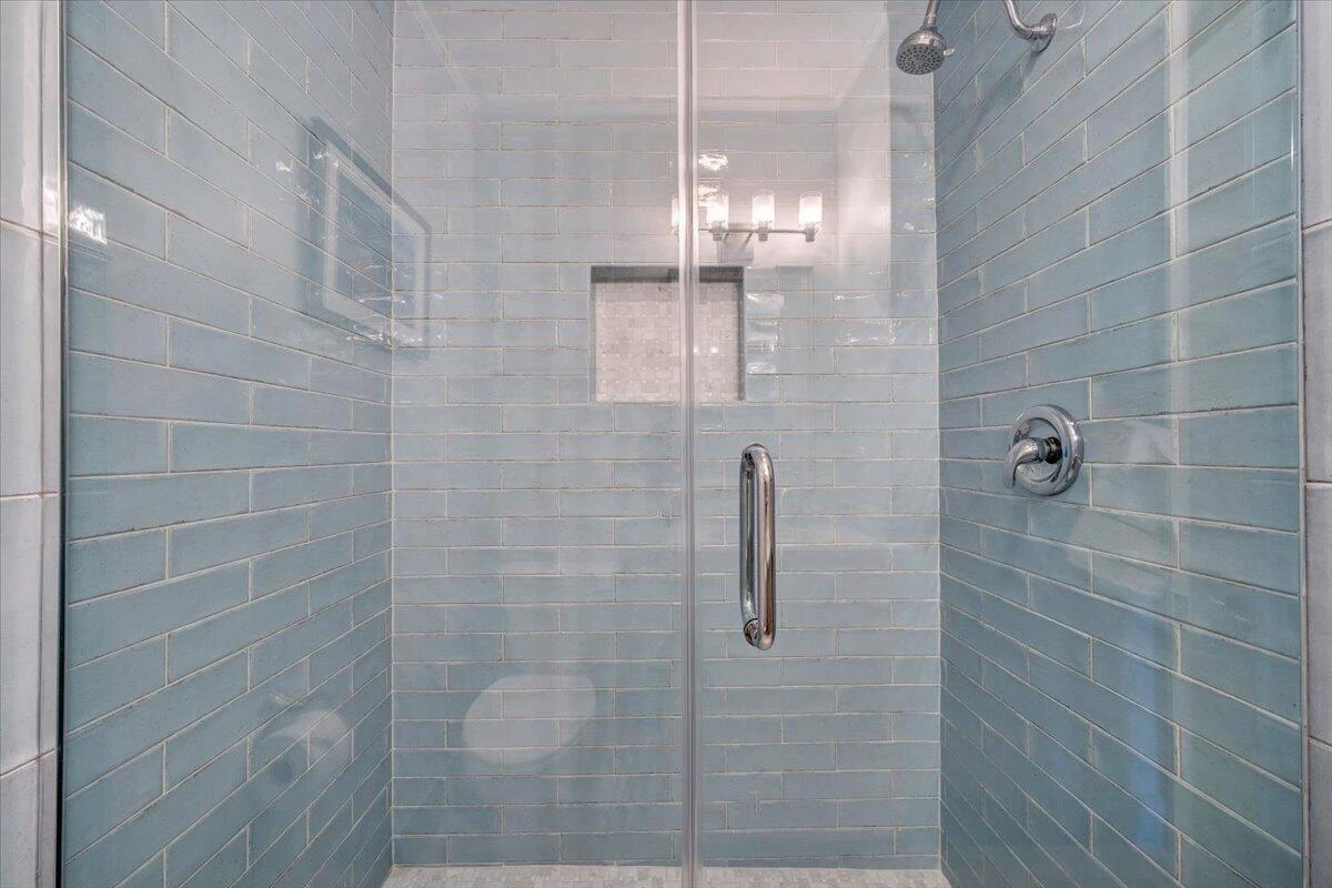 139 Clement DR - Photo 16