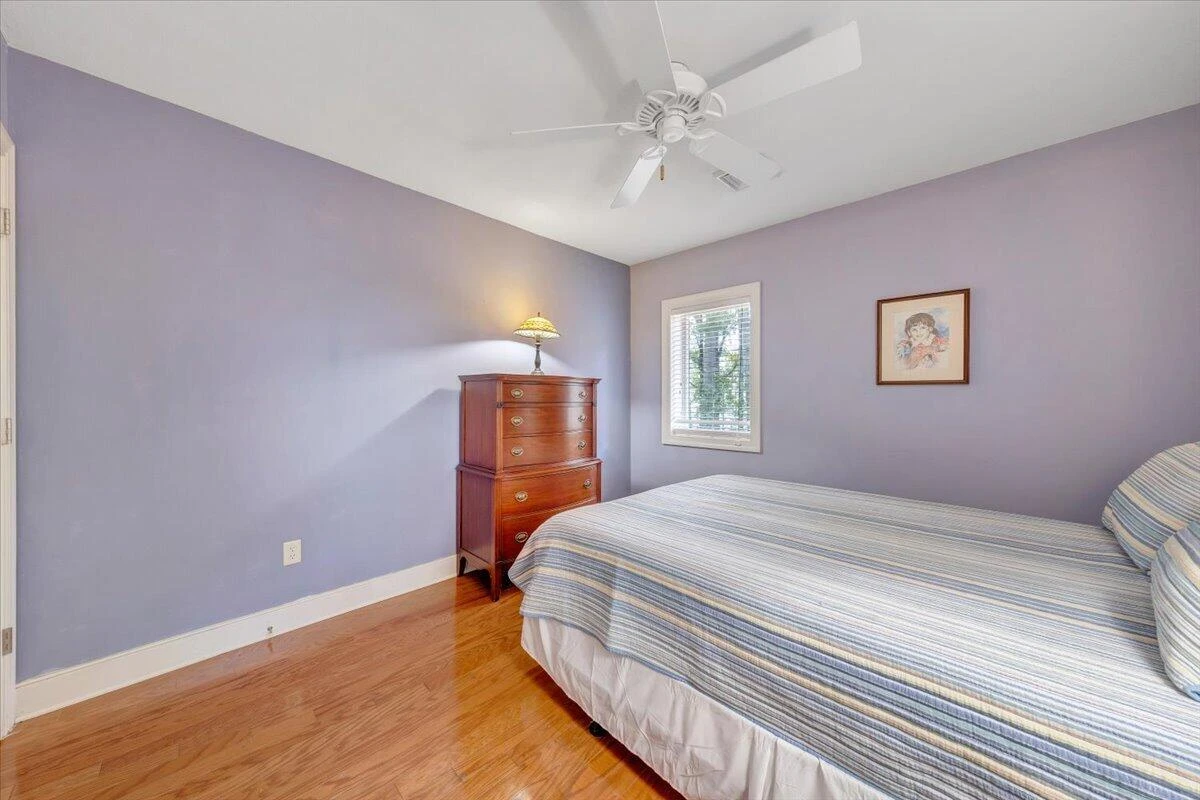139 Clement DR - Photo 20