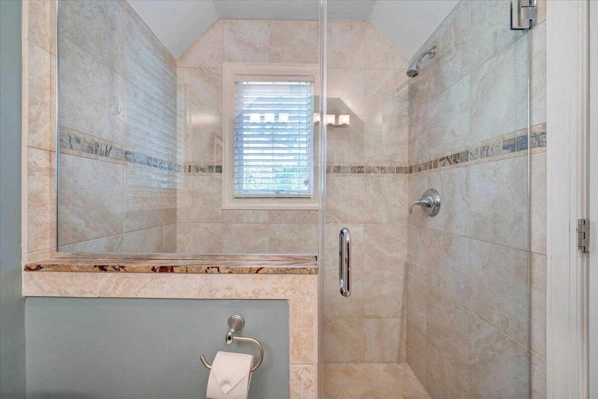 139 Clement DR - Photo 22
