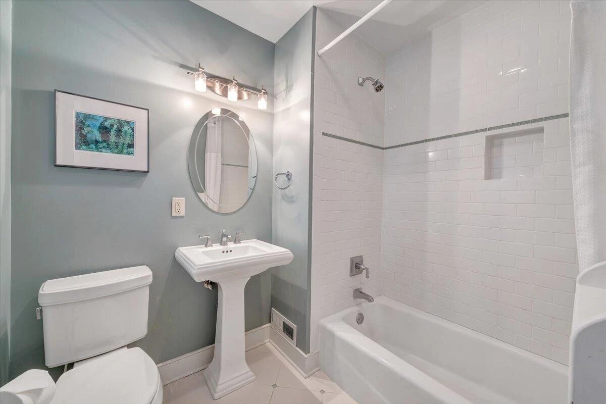 139 Clement DR - Photo 24